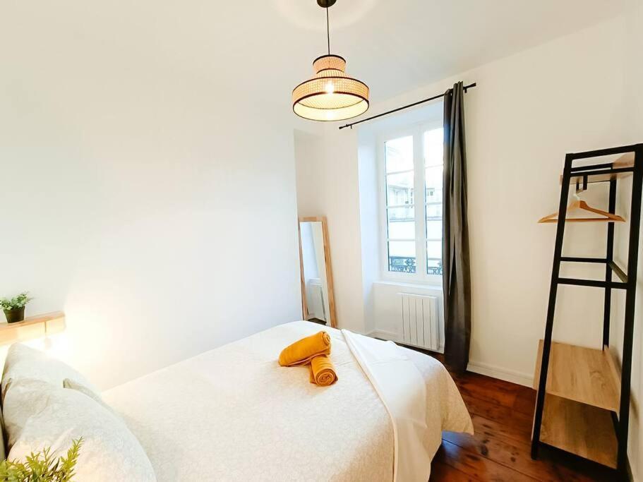Cosy Calypso 2Ch - Quartier Des Halles & Parking โป ภายนอก รูปภาพ
