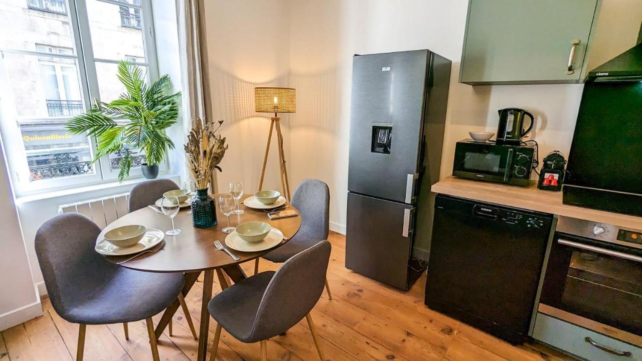 Cosy Calypso 2Ch - Quartier Des Halles & Parking โป ภายนอก รูปภาพ